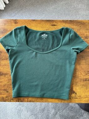 Hollister Forest Green Ribbed Scoop Neck Crop Top